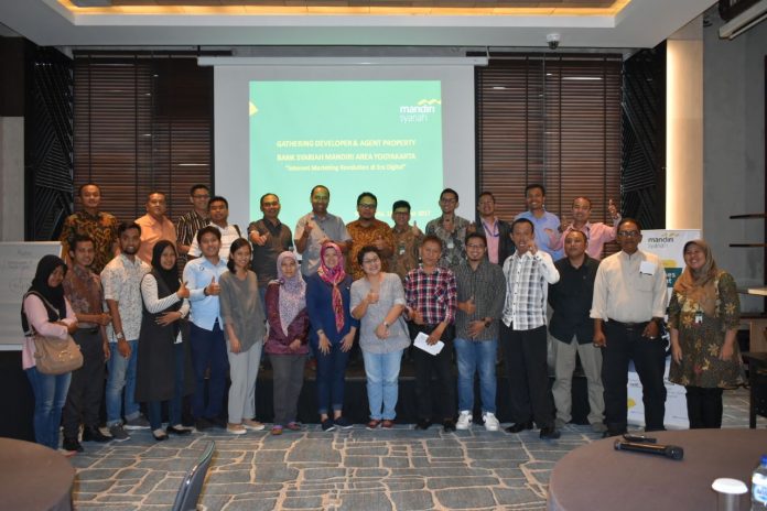 Seminar Internet Marketing Revolution di Bank Syariah Mandiri Seminar Internet Marketing Revolution di Bank Syariah Mandiri