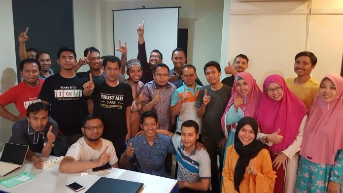 Workshop SEO Auto Blogspot, Upload dan MyMaps di Kudus