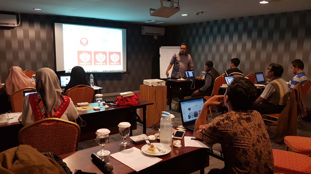 Workshop Facebook dan Instagram Marketing di Hotel Fave Jogja