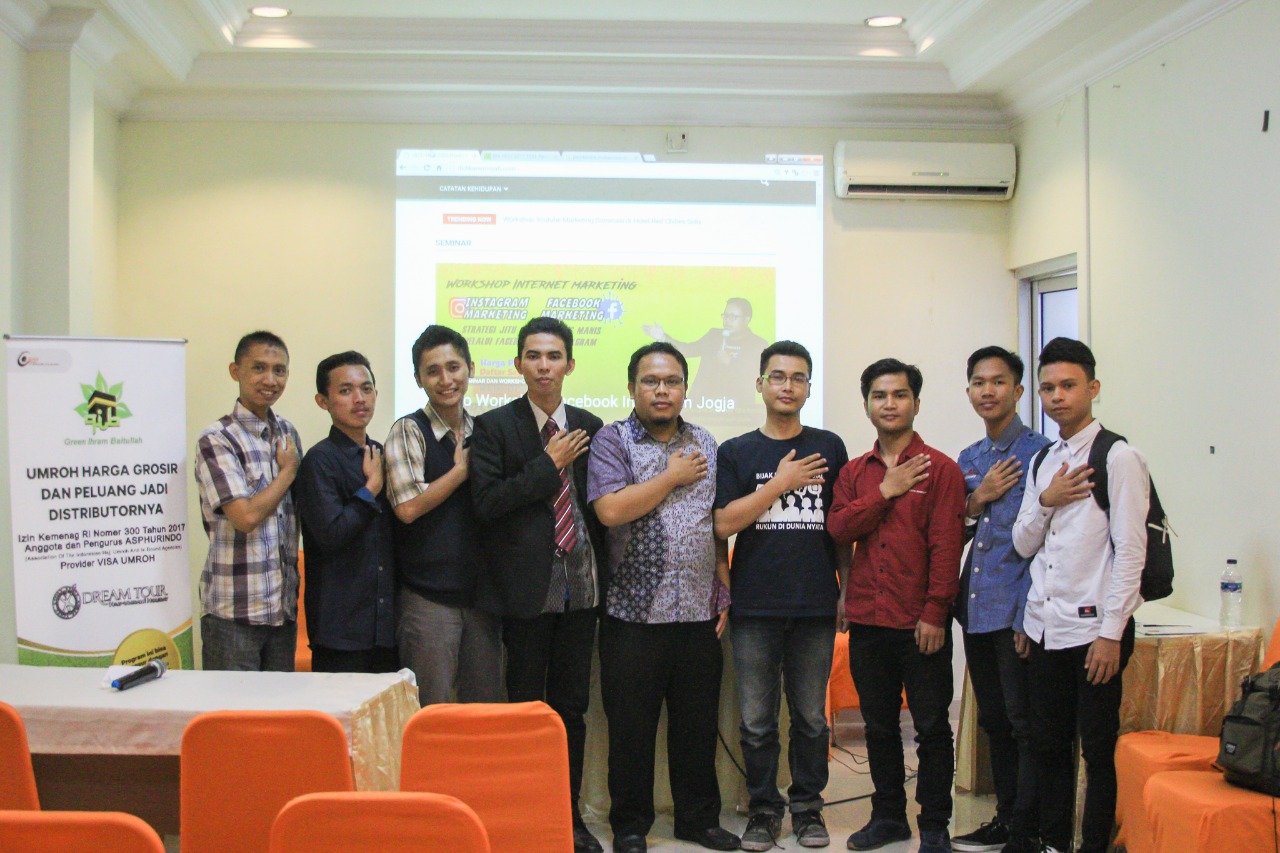 Seminar Public Speaking Class di Hotel Ariyuka Jogja